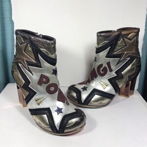 Irregular Choice Bang Pow Silver Metallic Star Heel Ankle Boots Size 9
